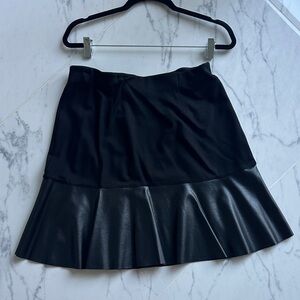 CAbi SZ M Black Flip Skirt with faux leather trim